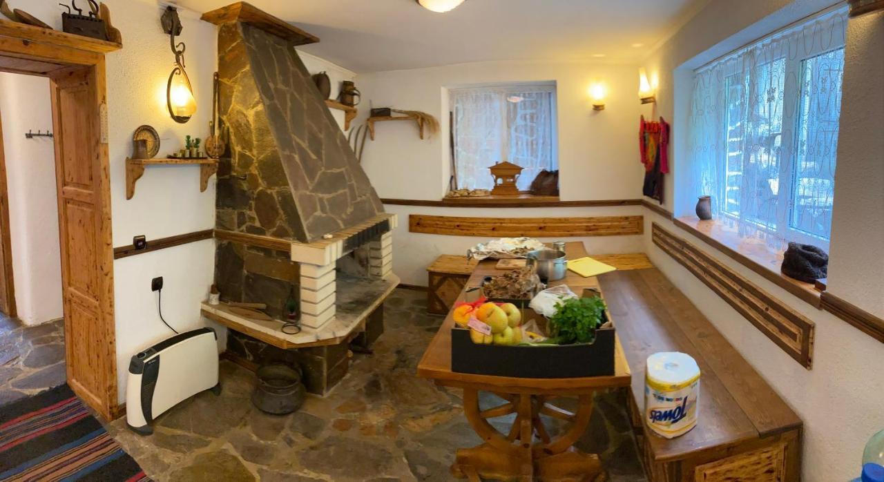 Hotel Къща Дьовлень/House Dyovlen Devin Esterno foto